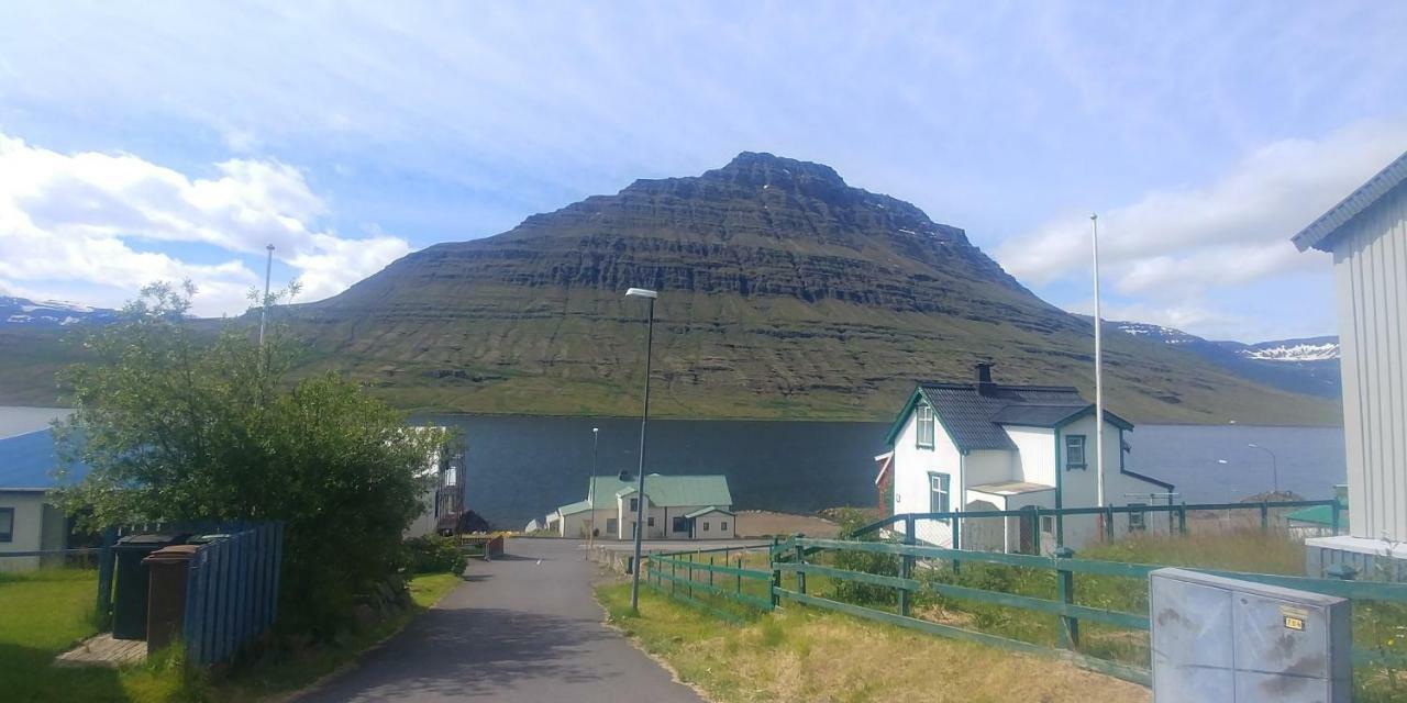 East Iceland Homestay Eskifjorthur Exterior photo